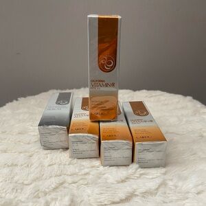 California’s vitamin c serum+ bonus niacinamide serum